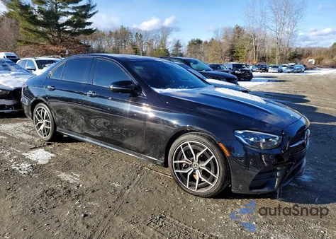 2022 Mercedes-Benz E 350 z USA, uszkodzony, nr VIN W1KZF8DB3NB098457